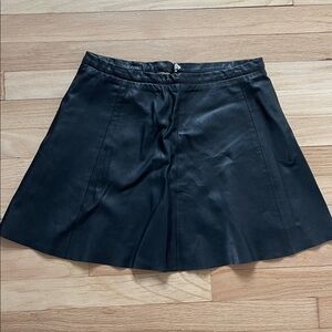 Elegant Black Leather Skirt size S